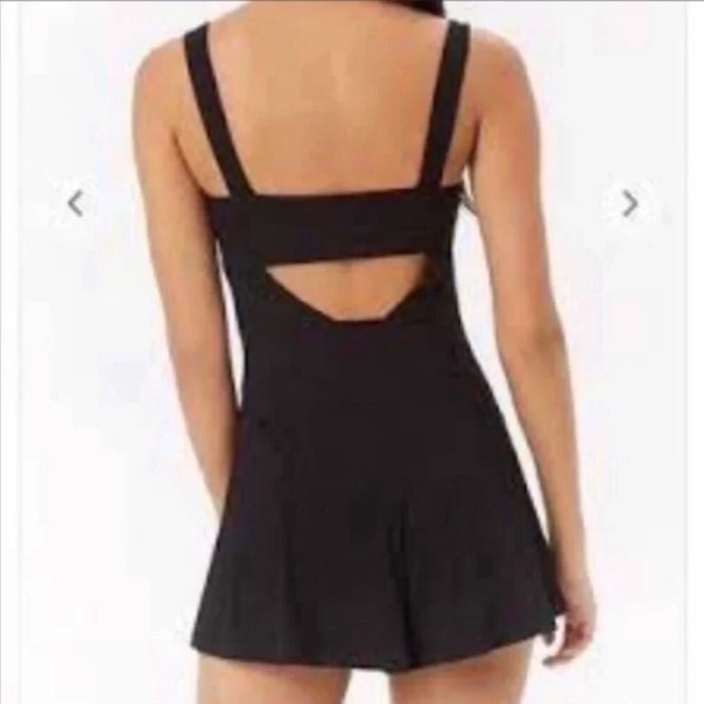 Forever 21 Black Cutout Knit Romper Size Small - Picture 2 of 11